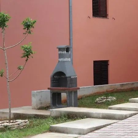 Apartment With A Parking Space - 7664